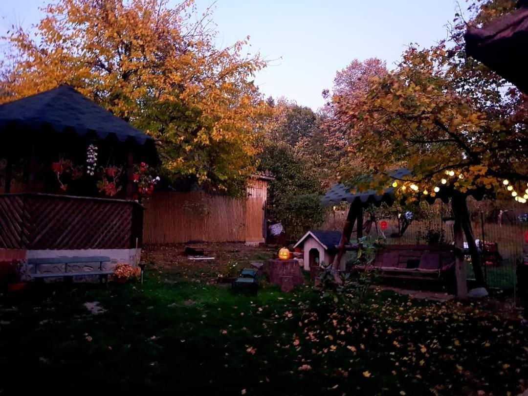 Casa Smeilor Horezu Bagian luar foto