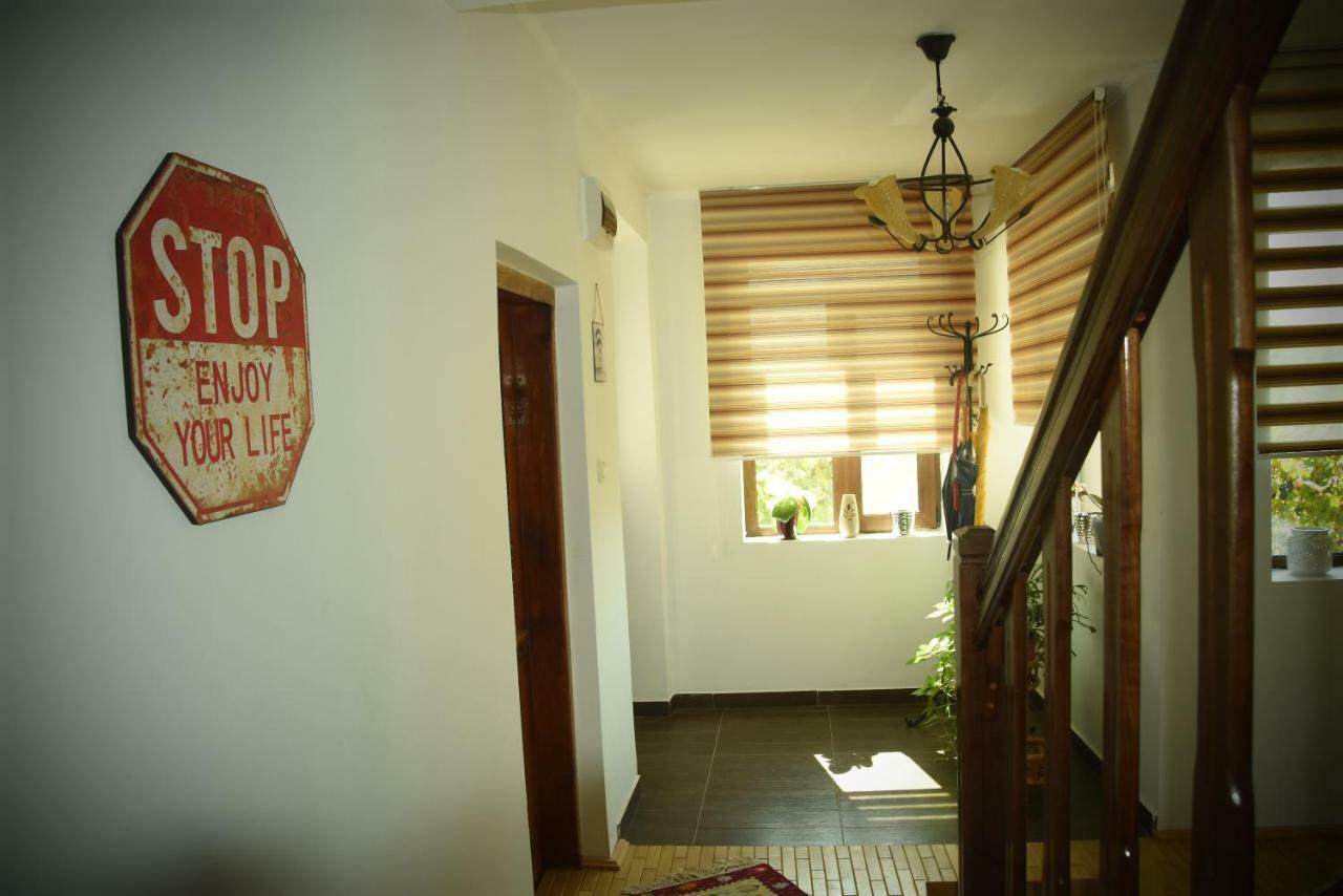 Casa Smeilor Horezu Bagian luar foto
