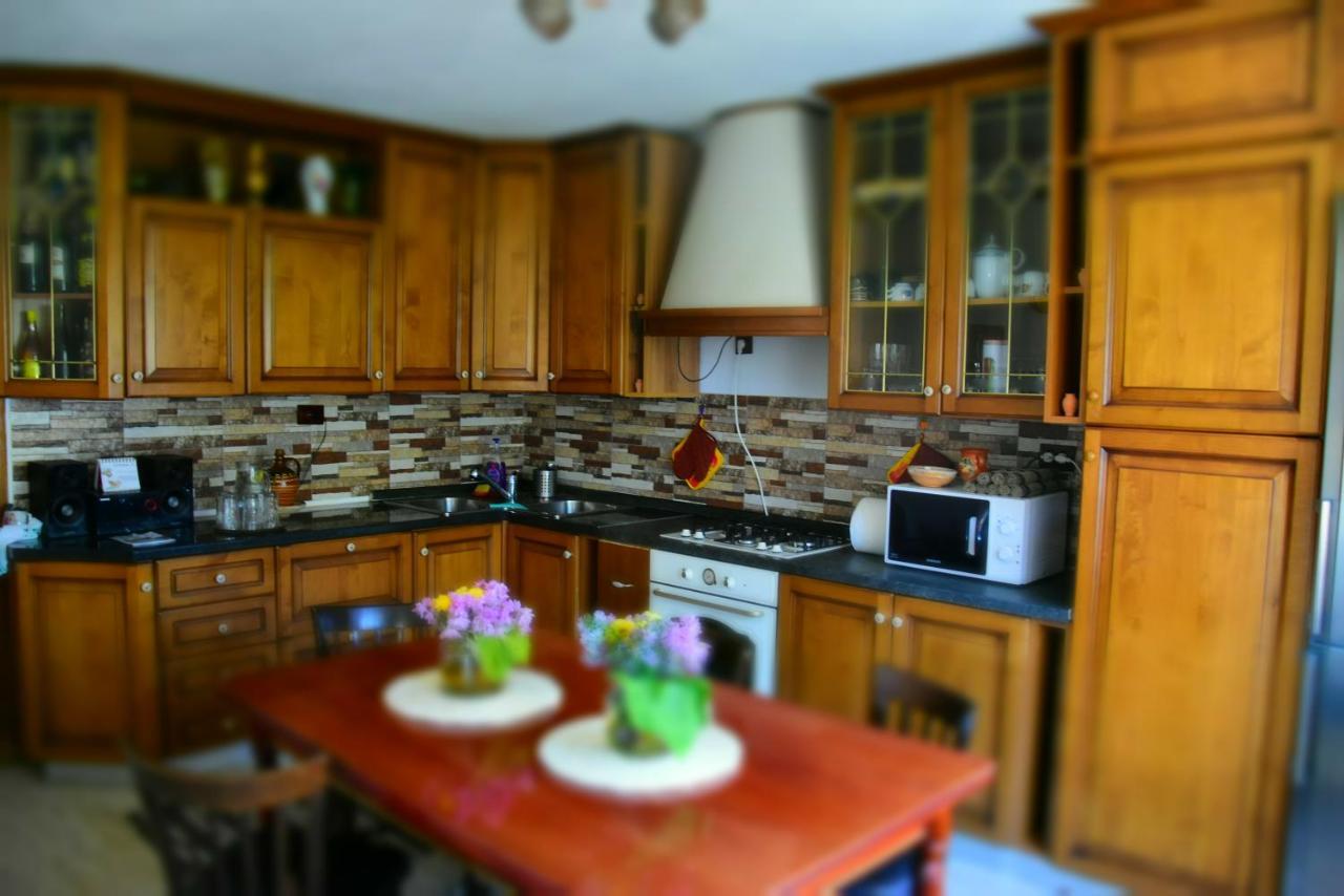 Casa Smeilor Horezu Bagian luar foto